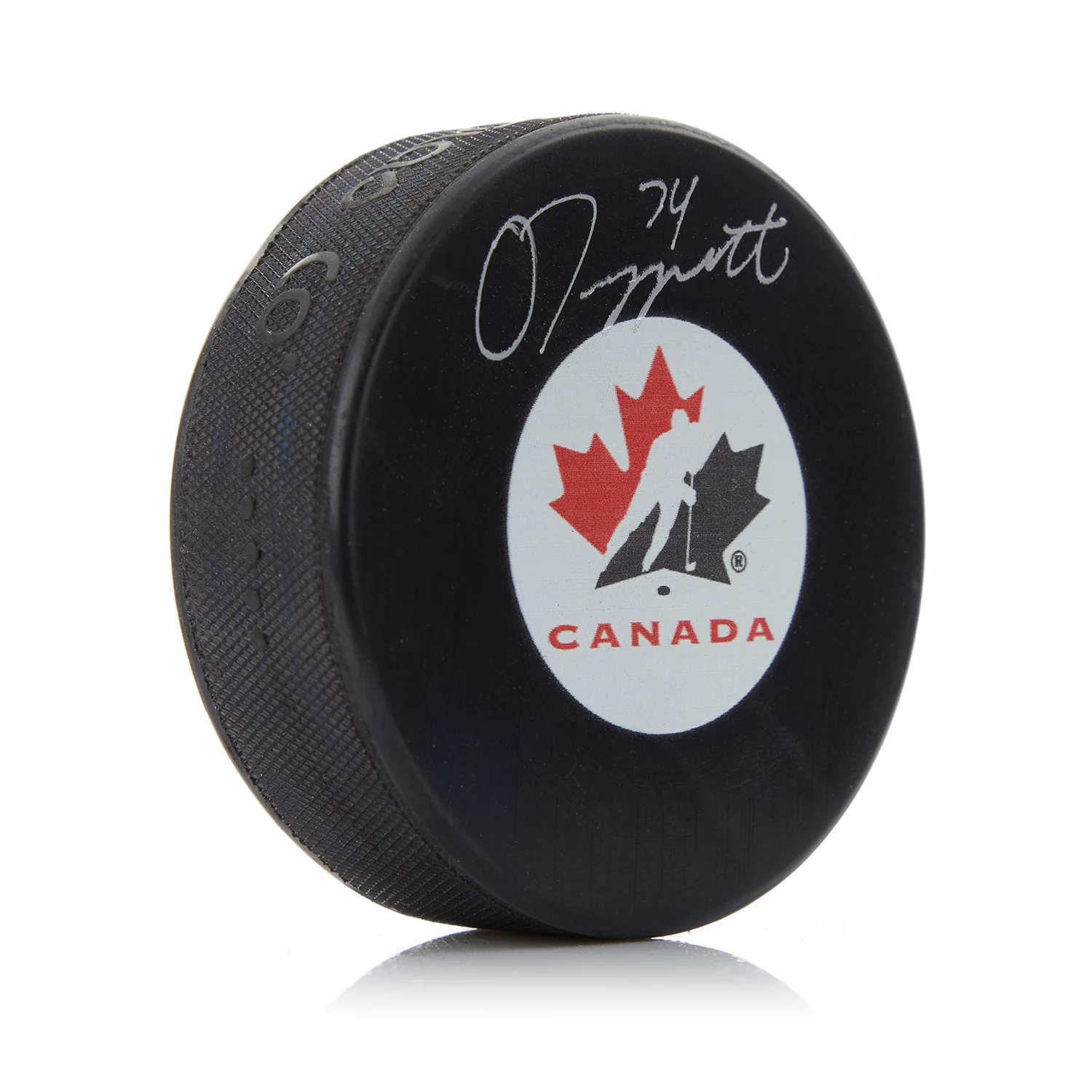 Owen Tippett Puck team-canada-hockey, supplier stock photo